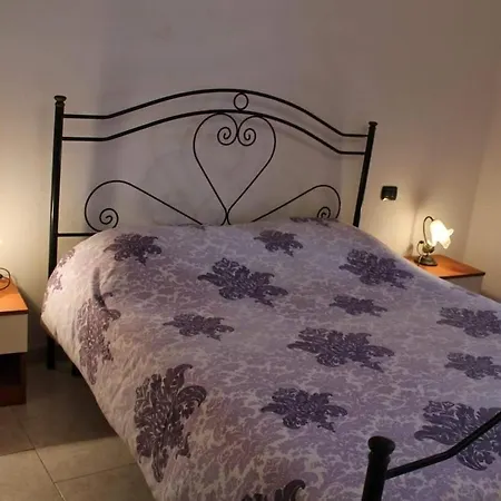 Casa Cantalupi بيت للعطل *